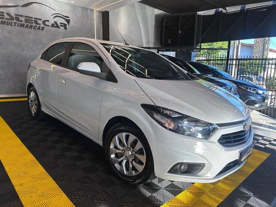CHEVROLET ONIX 1.4 MPFI LT 8V FLEX 4P MANUAL